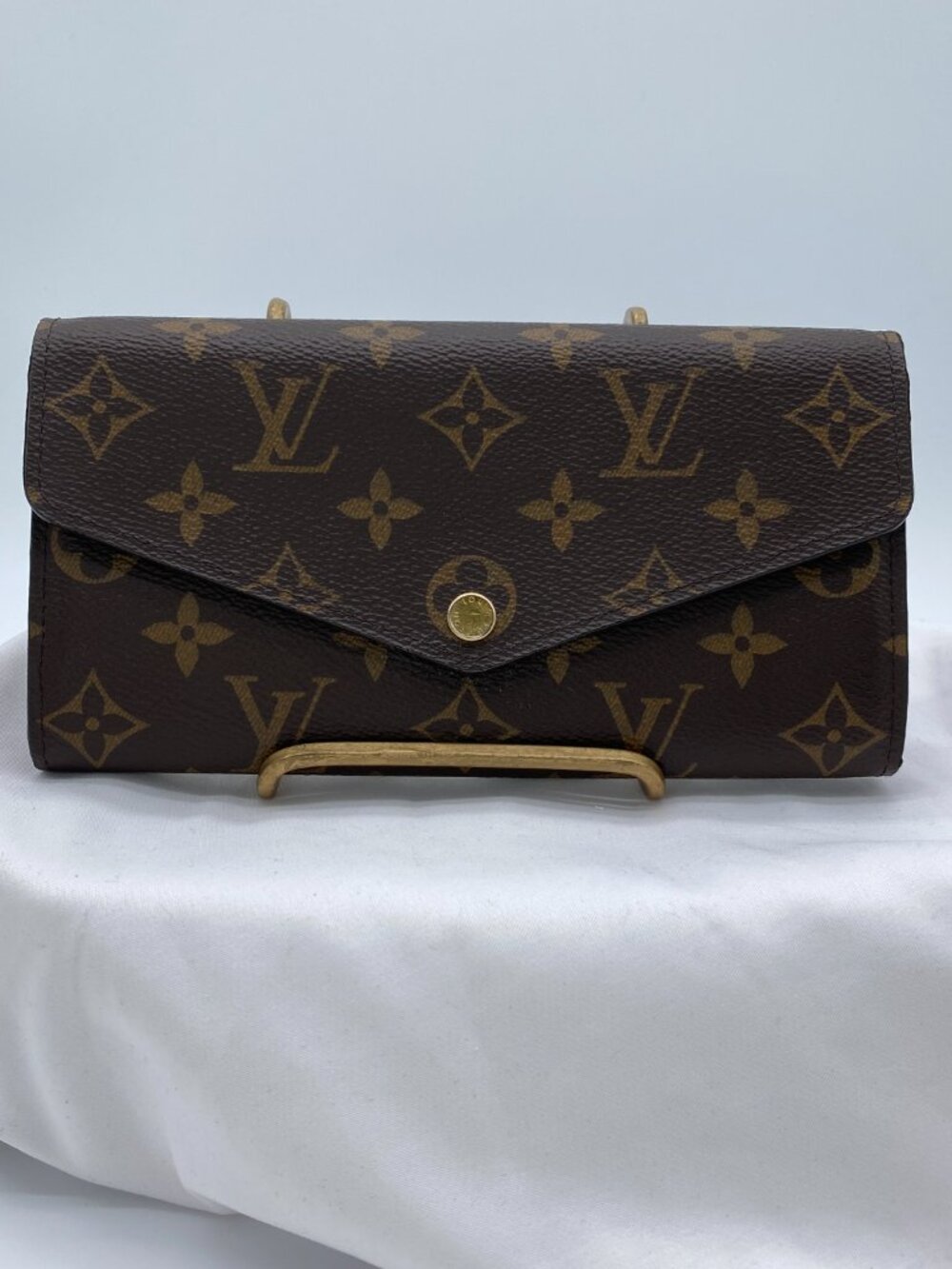Louis Vuitton Sarah Wallet | Monogram Canvas Fuchsia Interior 🌺 Rosalie - Picture 3 of 14